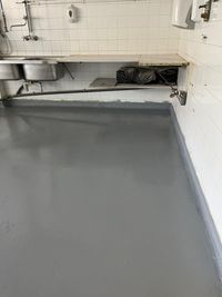 suelo cocina industrial, antes durante y despu&eacute;s de nuestra actuaci&oacute;n